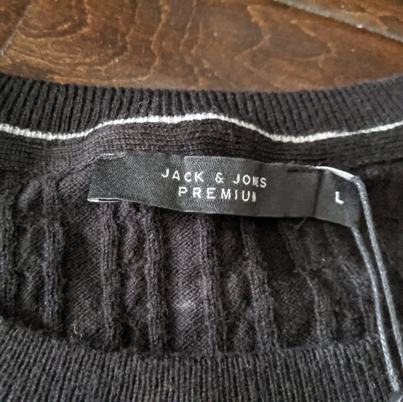 BNWT Mens Jack and Jones Sweater - Picture 4 of 4
